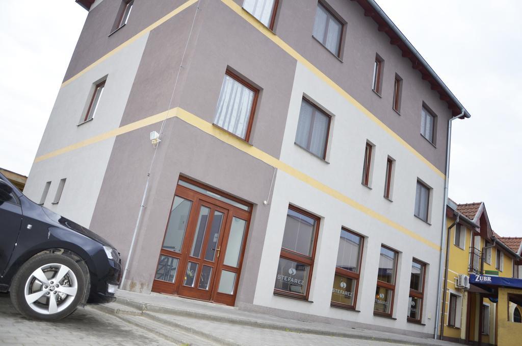 Penzion Stefarez New Veľký Meder Extérieur photo